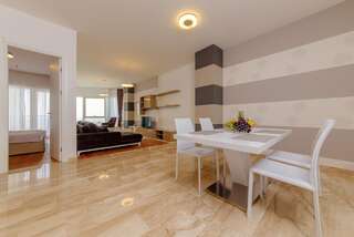 Отель Hotel Tre Canne Будва Улучшенные апартаменты с 1 спальней, террасой и видом на море-5