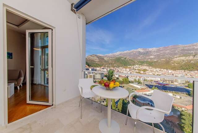 Отель Hotel Tre Canne Будва-9